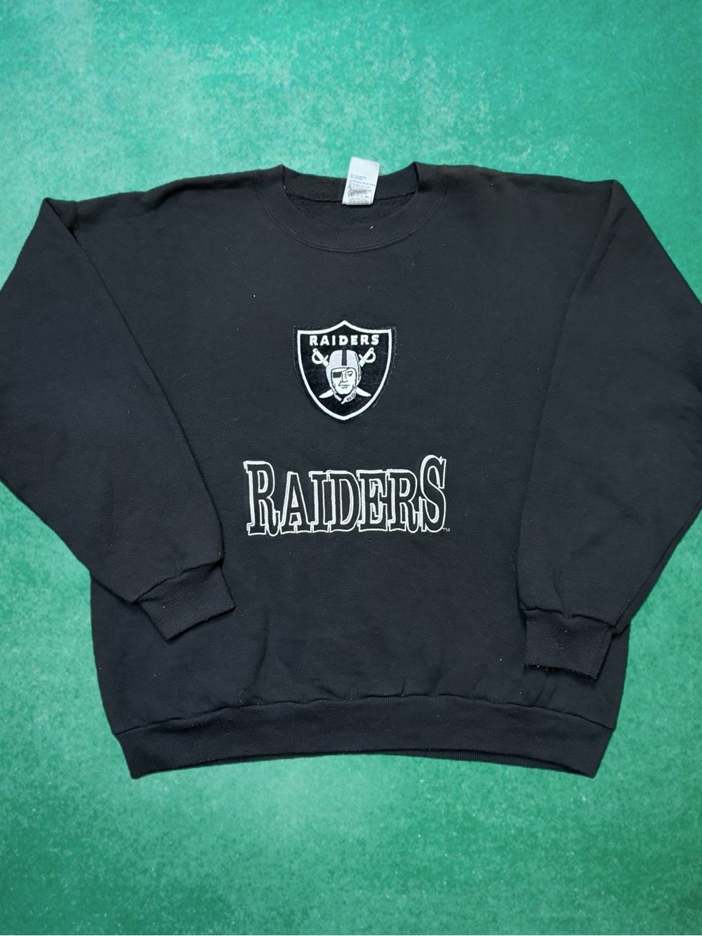 Vintage Oakland Raiders Embroidered Sweatshirt
